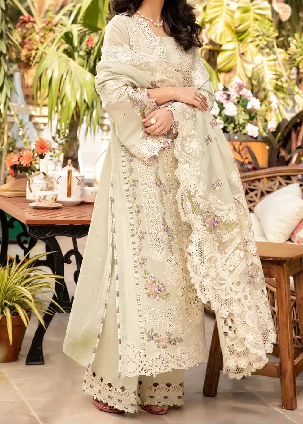 Choices S1428 - Embroidered 3pc CHIKANKARI Lawn Dress With Embroidered Chiffon Dupatta.
