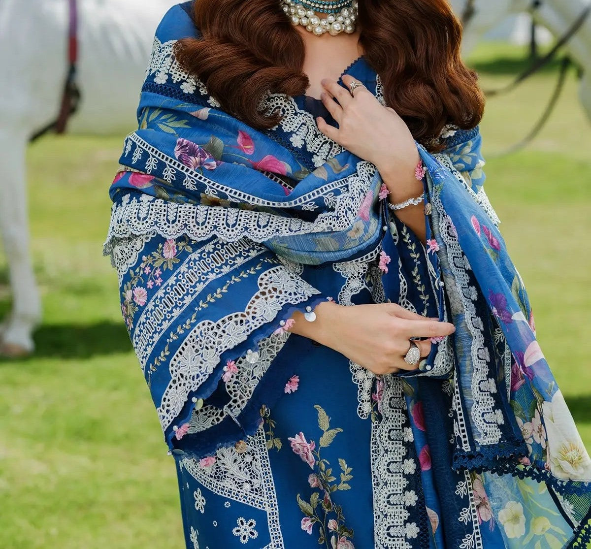 Elaf Premium Embroidered Luxury Lawn Unstitched 3Pc Suit CODE. MC-4024