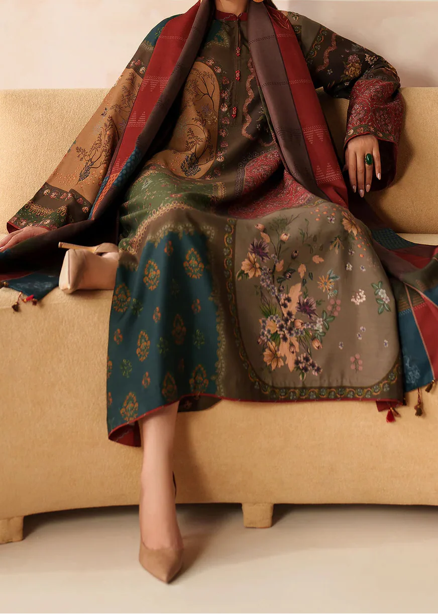 Choices W849 - Digital Printed 3pc Karandi Dress With Digital Printed Karandi Shawl.