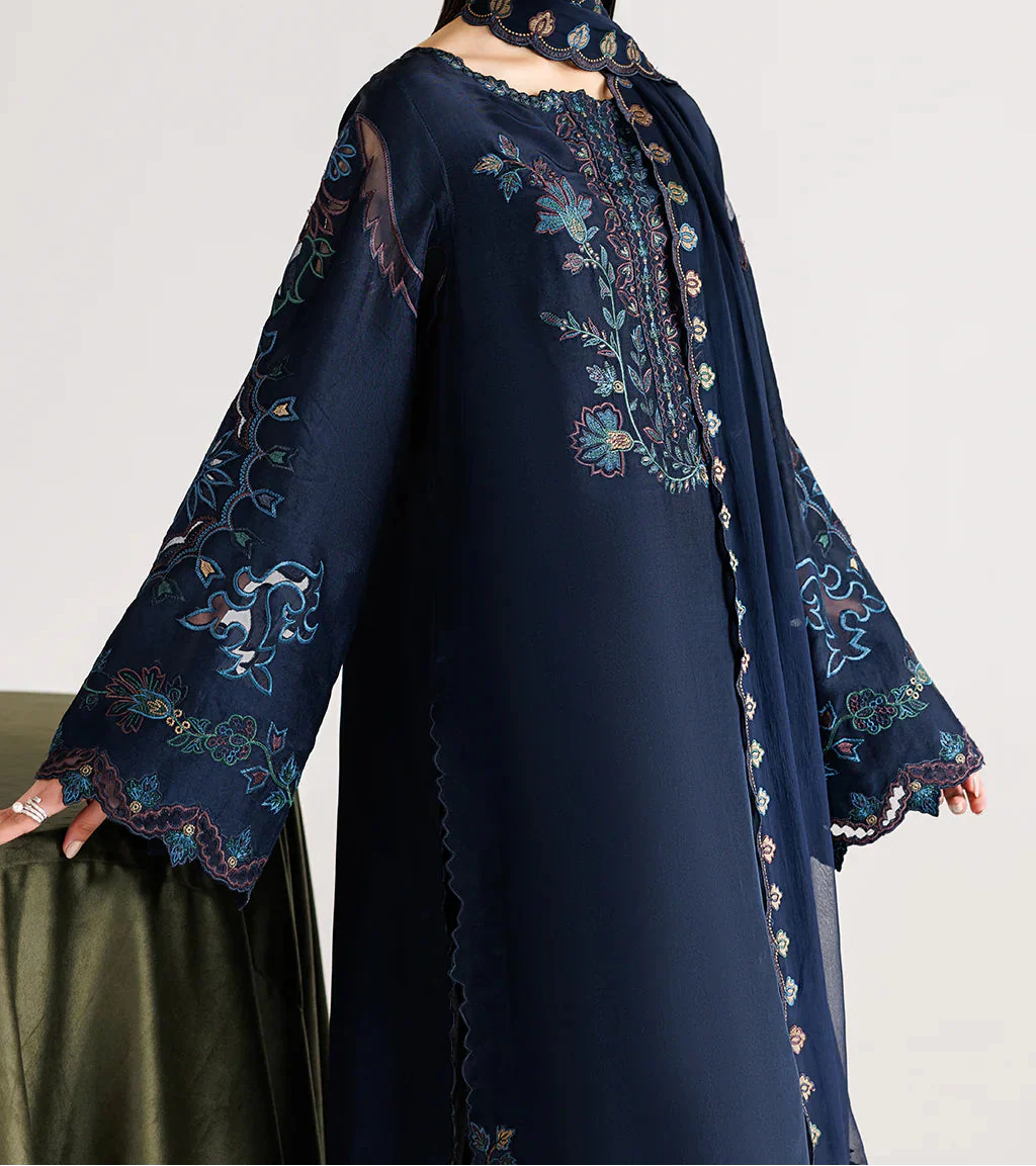 Choices S1474 - Embroidered 3pc Lawn Dress With Embroidered Chiffon Dupatta.