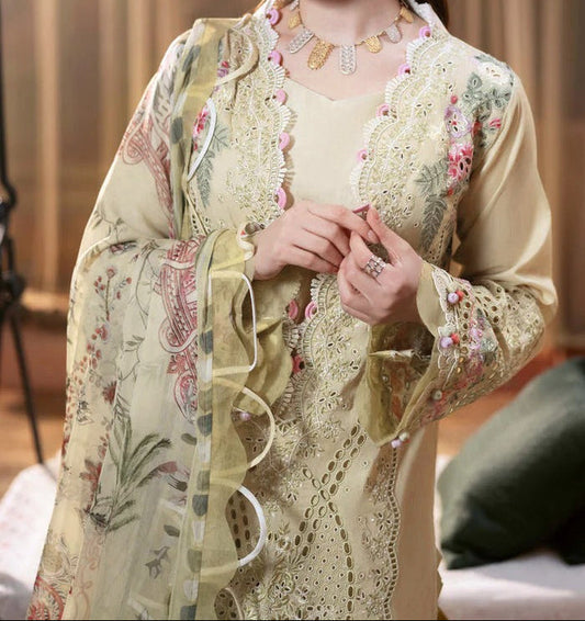 Choices S1449 - Embroidered 3pc CHIKANKARI Lawn Dress With Printed Lawn Dupatta. Choicesstore.pk