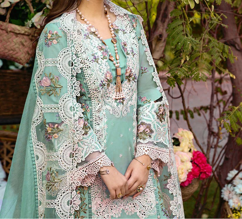 Choices S1484 - Embroidered 3pc Lawn Dress With Embroidered Khadi Net Dupatta.