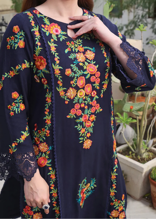 Choices W1017-Embroidered 3pc Marina Dress With Printed Shawl. Choicesstore.pk