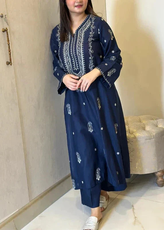 Choices S992-Embroidered 2pc lawn dress.