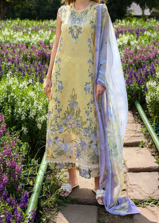 Choices S1429 - Embroidered 3pc Lawn Dress With Printed Lawn Dupatta.