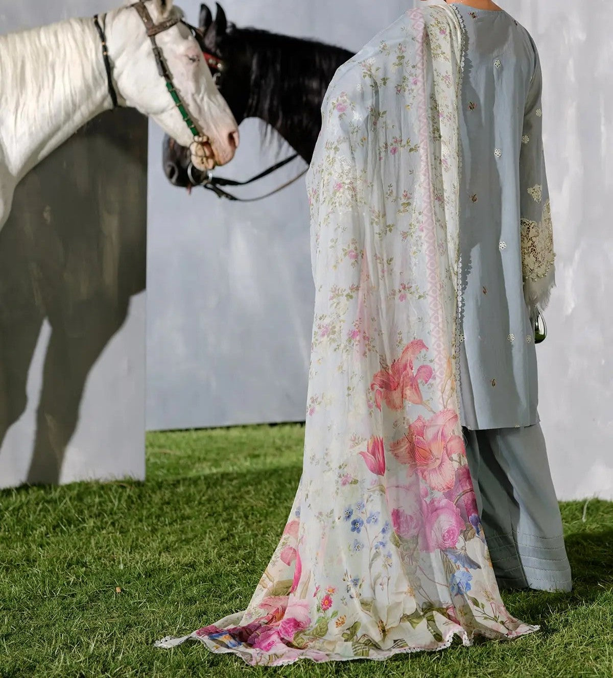 3Pc Embroidered Luxury Lawn Elaf Premium  Unstitched  Suit