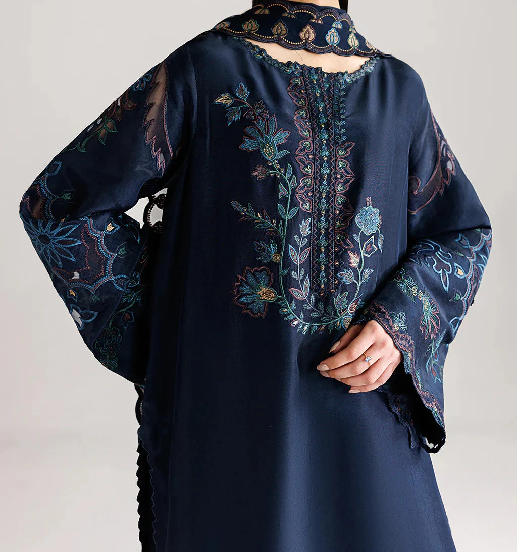 Choices S1474 - Embroidered 3pc Lawn Dress With Embroidered Chiffon Dupatta.