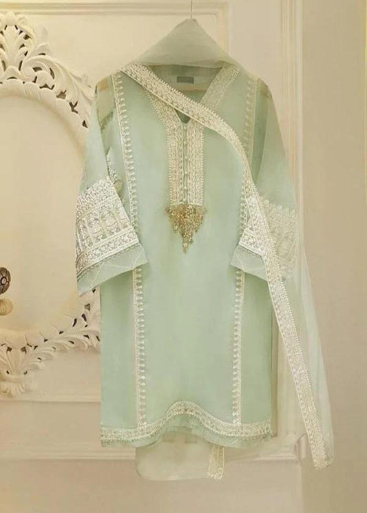 Choices S802-Embroidered 3pc organza dress with Embroidered organza duppata.