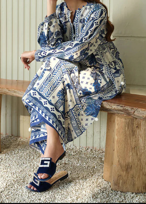 Choices W723 - Digital Printed 3pc Silk dress With Digital Printed Silk dupatta.