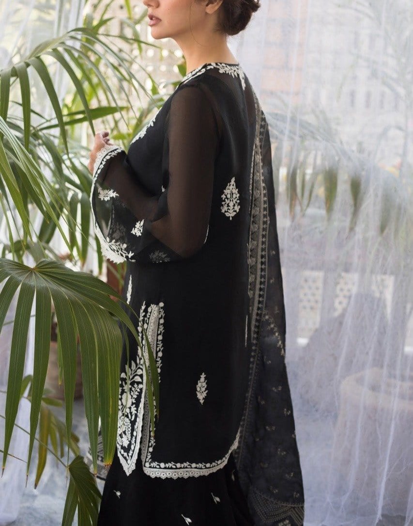Choices S782-Embroidered 3pc organza dress with Embroidered organza duppata.
