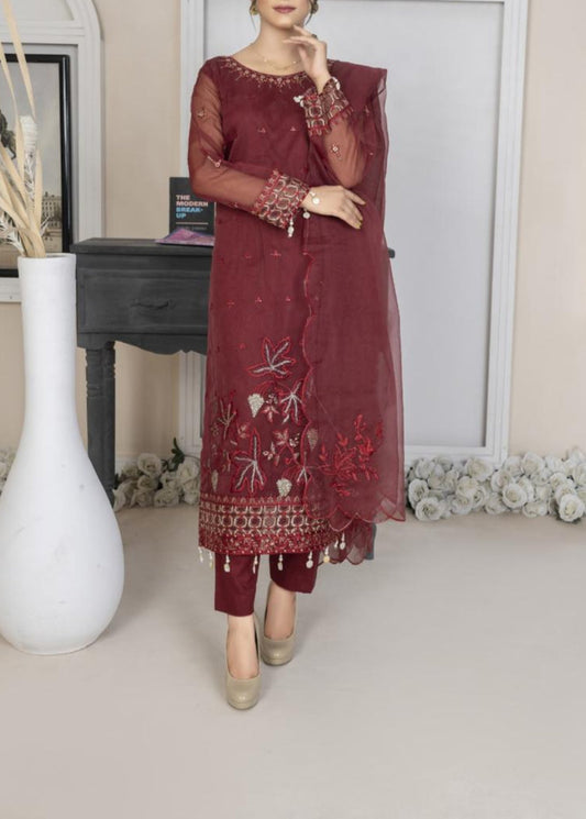 Choices S641-Embroidered 3pc Organza dress With Embroidered Organza dupatta.
