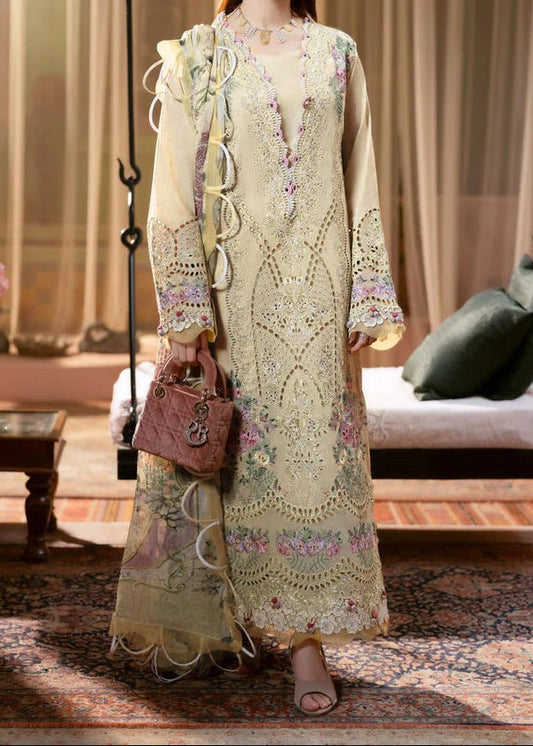 Choices S1449 - Embroidered 3pc CHIKANKARI Lawn Dress With Printed Lawn Dupatta.