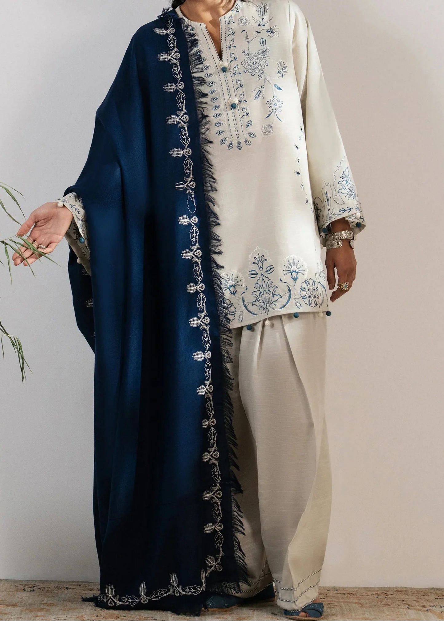 Choices S1430 - Embroidered 3pc Lawn Dress With Embroidered Lawn Dupatta.