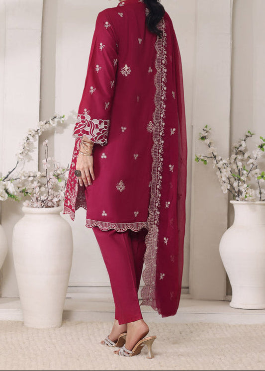 MAROON MAJESTY – EMBROIDERED CHIKANKARI LAWN UNSTITCHED 3PC SUIT.