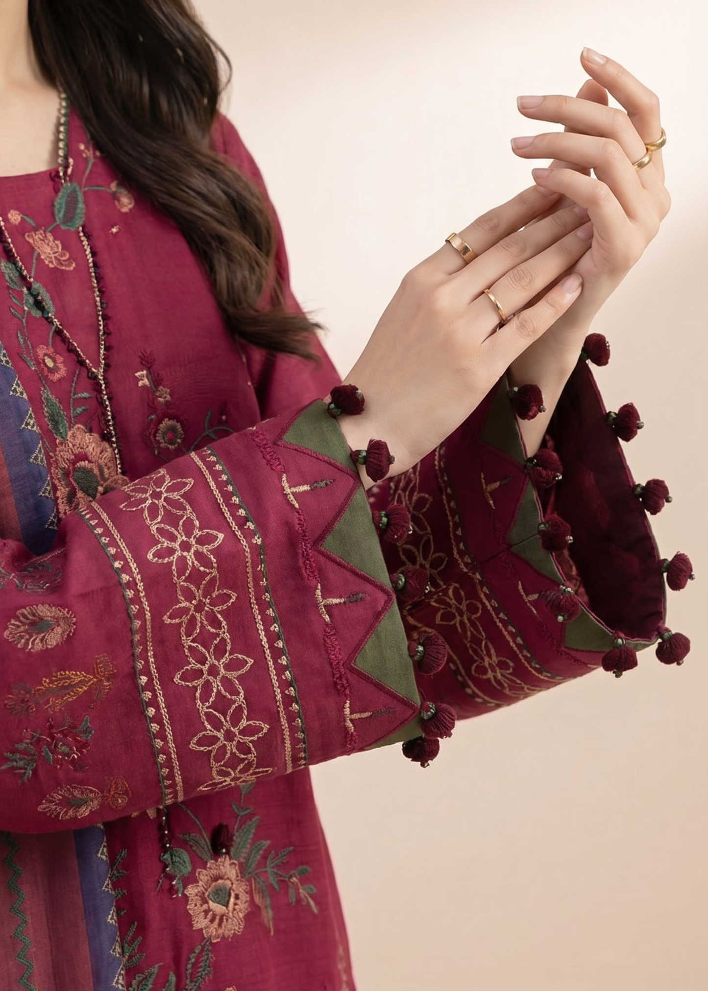 Choices S1380 - Embroidered 3pc Lawn Dress With Printed Lawn Dupatta.