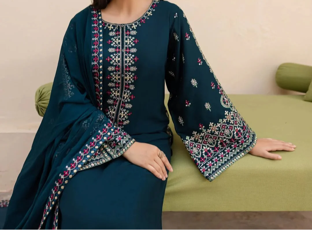 Choices S1227-Embroidered 3pc Lawn Dress With Embroidered chiffon Dupatta.